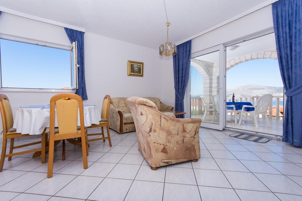 Villa Snjezana Trogir Exterior photo