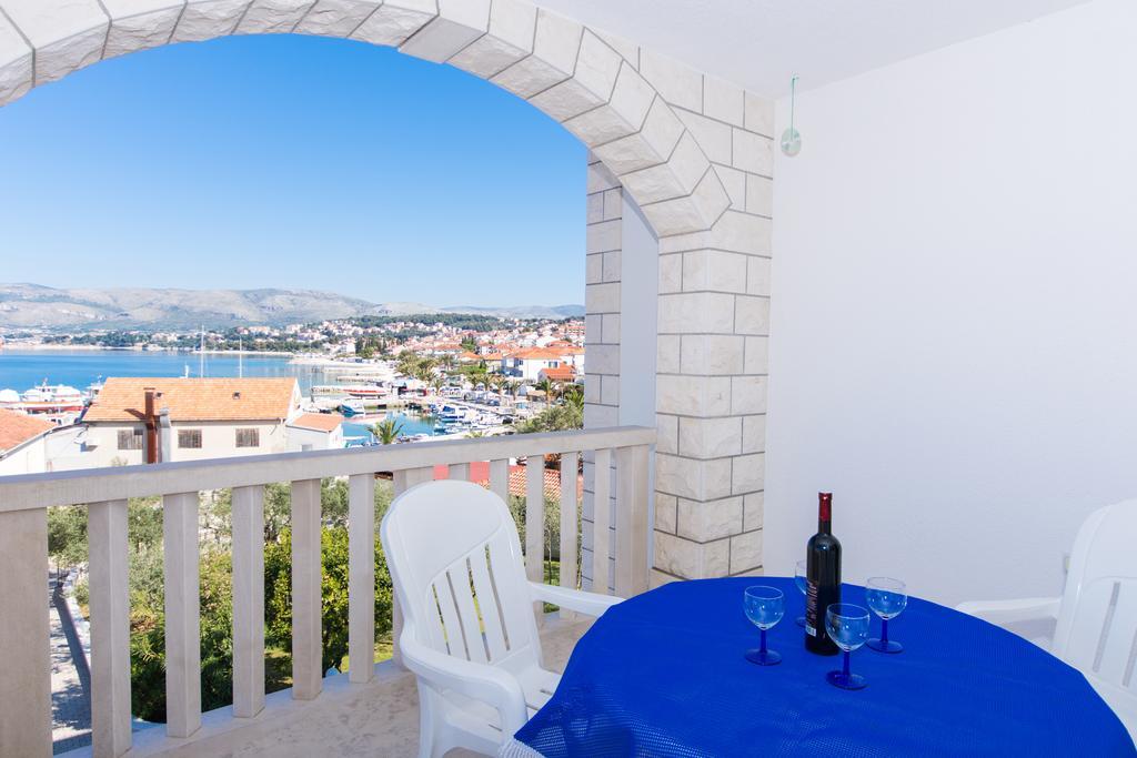 Villa Snjezana Trogir Exterior photo
