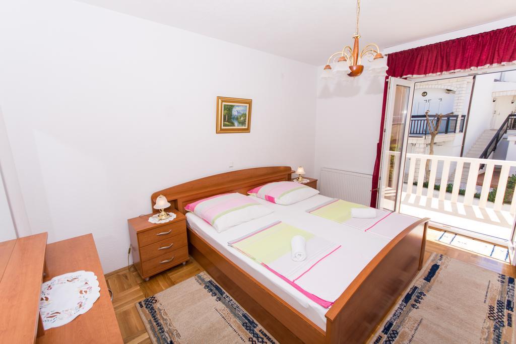 Villa Snjezana Trogir Exterior photo