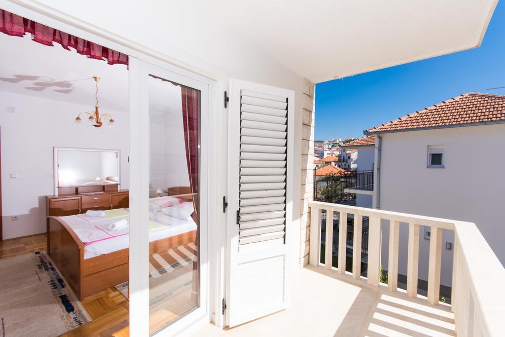 Villa Snjezana Trogir Exterior photo